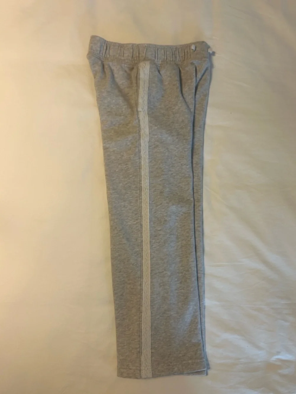 Abercrombie + Fitch Lace Trim Wide Leg Sweatpants Grey Girls size 11-12